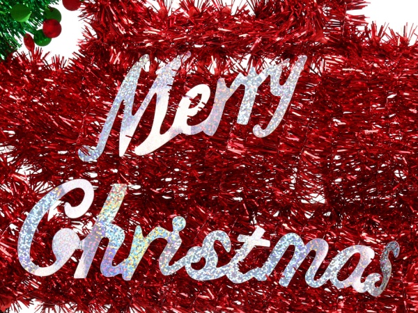 Елочная игрушка в форме автомобиля с мишуры 64х26х2см 