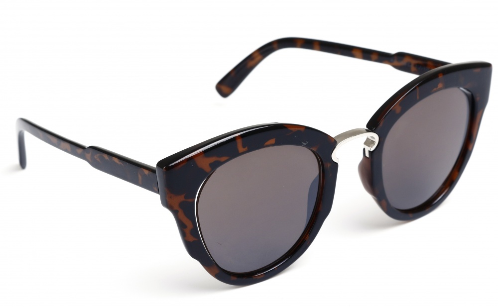 Окуляри сонцезахисні жіночі категорія 3 в асортименті