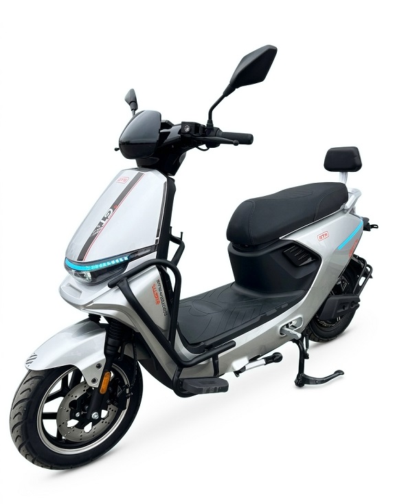 Электроскутер GTM N-MAX 2500 72В 2500 Вт