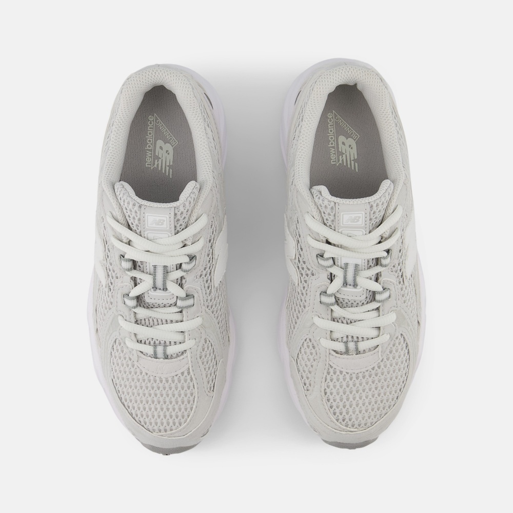 Кросівки для дівчаток демісезонні New Balance GR740GS р.37 сірі