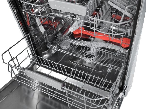 Встраиваемая посудомоечная машина Hotpoint Ariston HIO 3C16 W