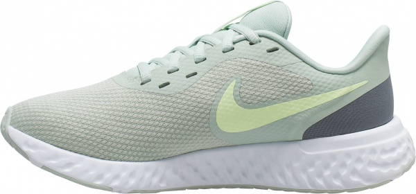 Кроссовки Nike WMNS NIKE REVOLUTION 5 BQ3207-300 р.US 8,5 зеленый
