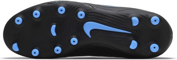 Бутси Nike Jr. Tiempo Legend 8 Club MG AT5881-090 р. US 3,5Y чорний