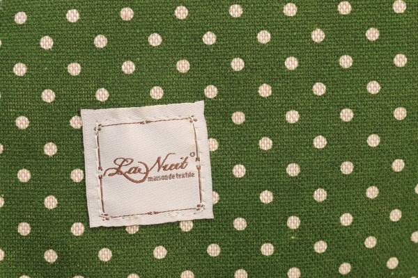 Скатертина Lucy Зелений горошок 133x110 см зелений La Nuit 