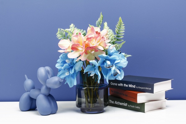 Ваза стеклянная Wrzesniak Glassworks Колба 12х15 см 15-4119 15 см серый 