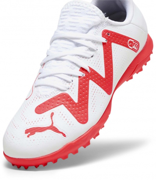 Cороконіжки Puma FUTURE PLAY TT JR 10739101 р.36 білий