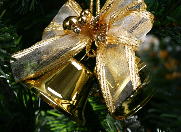 Декоративна підвіска P.&C. Creative Пара дзвіночків 15 см золото F21510200-3