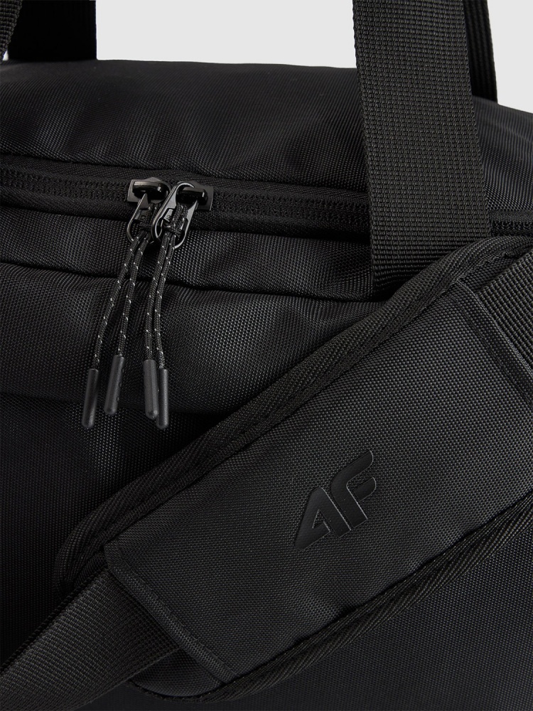 Спортивна сумка 4F 4FWSS26ATBAF072-20S 15,9 л чорний