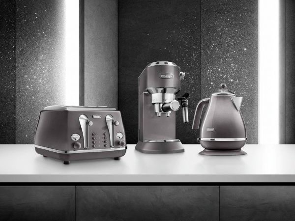 Кавоварка Delonghi EC785.GY 