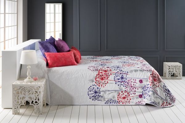 Покрывало Alarcon 235x270 см Textilia белый с рисунком 