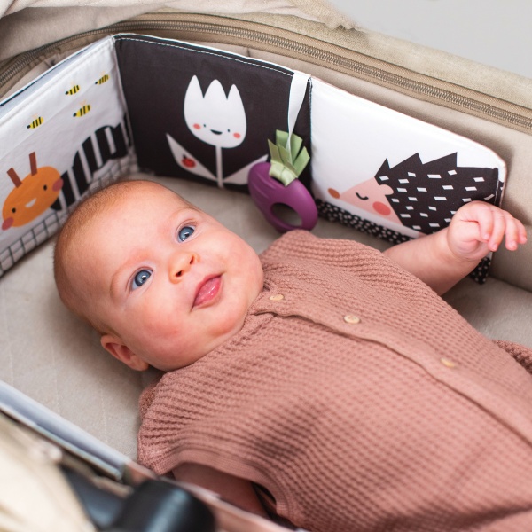 Іграшка Taf Toys Садочок у місті Зайчики 13065