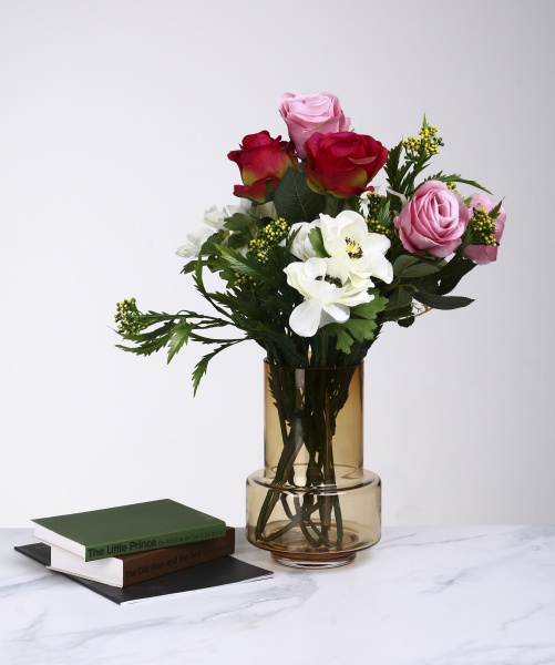 Ваза скляна Wrzesniak Glassworks Колба 15-3881A 25,5 см бурштиновий 