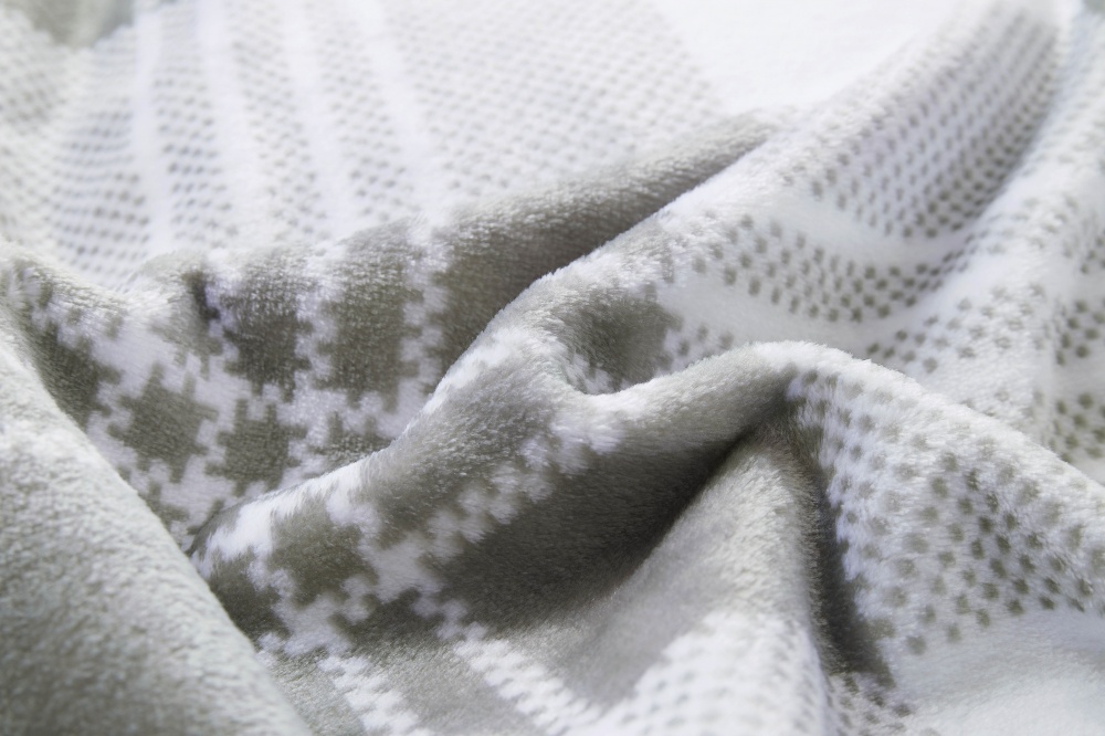 Плед 200x200 см бело-серый La Nuit