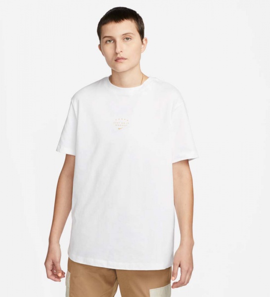 Футболка Nike DX7940-100 р.M коричневый