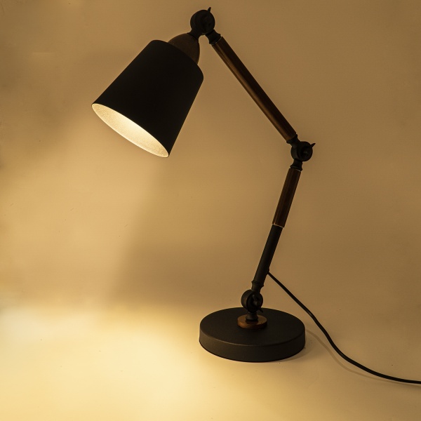 Настольная лампа Altalusse 1x40 Вт E27 черный INL-5049T-01 Black & Coffee 