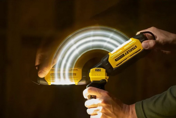 Світлодіодний ліхтарик Stanley FatMax 18,0V SFMCL050B