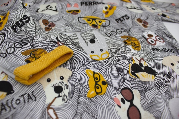 Боди детское для девочки Маленькие люди Собачки р.68 серый 