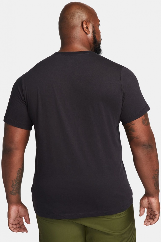Футболка Nike M NSW TEE ICON SWOOSH DC5094-010 р.L чорний