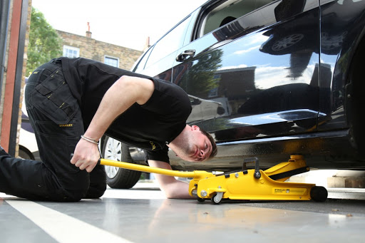 Домкрат гидравлический Stanley STMT81251-1 2 т