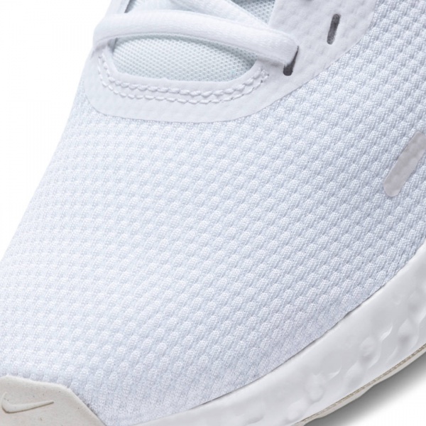 Кроссовки Nike WMNS NIKE REVOLUTION 5 BQ3207-108 р.US 7,5 белый