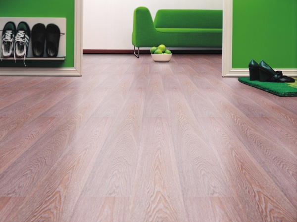 Ламинат Swiss Krono Promo V4 3284 ясень моряцкий 32/АС4 1380x193x8 мм 