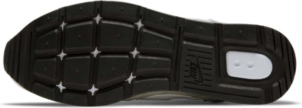 Кроссовки Nike Nike Venture Runner CK2948-002 р.US 9,5 бежевый