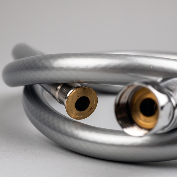 Душевой шланг 1,5 м в силиконовой обмотке 1/2 – 121.hose 110649