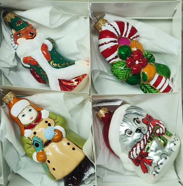 Набір ялинкових іграшок формова №5 12 см 4 шт./уп. 