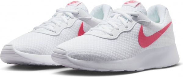 Кроссовки Nike TANJUN DJ6257-105 р.38,5 белый