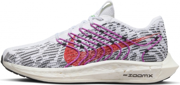 Кросівки Nike NIKE PEGASUS TURBO NEXT NATURE SE FJ1050-100 р.42 зелений