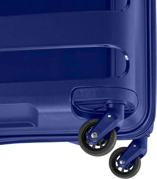 Валіза Travelite Nova на 4 колесах L 99 л синій 