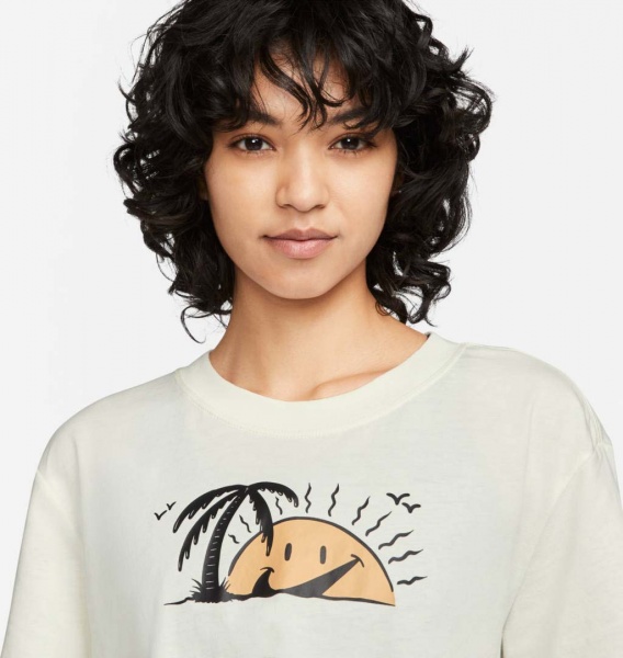 Футболка Nike TEE CROP FW DQ3309-133 р.XS бежевий