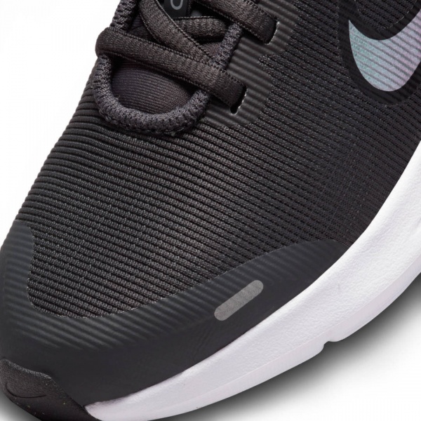 Кроссовки Nike NIKE DOWNSHIFTER 12 DM4194-001 р.37,5 черный
