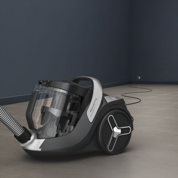 Пылесос Rowenta Green Force Cyclonic RO7C66EA black 