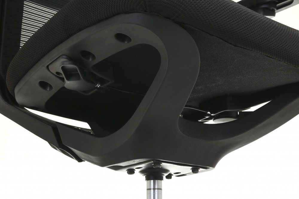 Крісло офісне Фада чорний