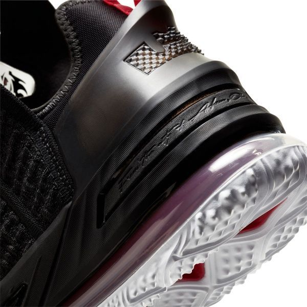 Кроссовки Nike LEBRON XVIII CQ9283-001 р.US 11,5 черно-белый