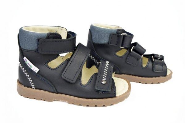 Сандалии ортопедические MRUGALA р.35 черный 1399-77 