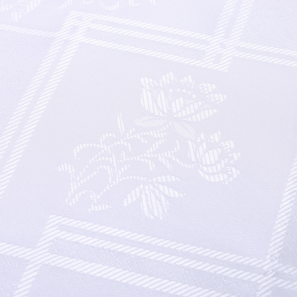 Скатерть Dertsiz прямоугольная жаккард 160x220 см белый Karna 