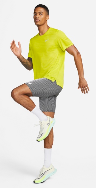 Футболка Nike DF MILER BREATHE SS DX0874-308 р.XL жовтий