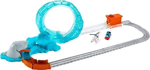 Игровой набор Hot Wheels побег от акулы DVT12