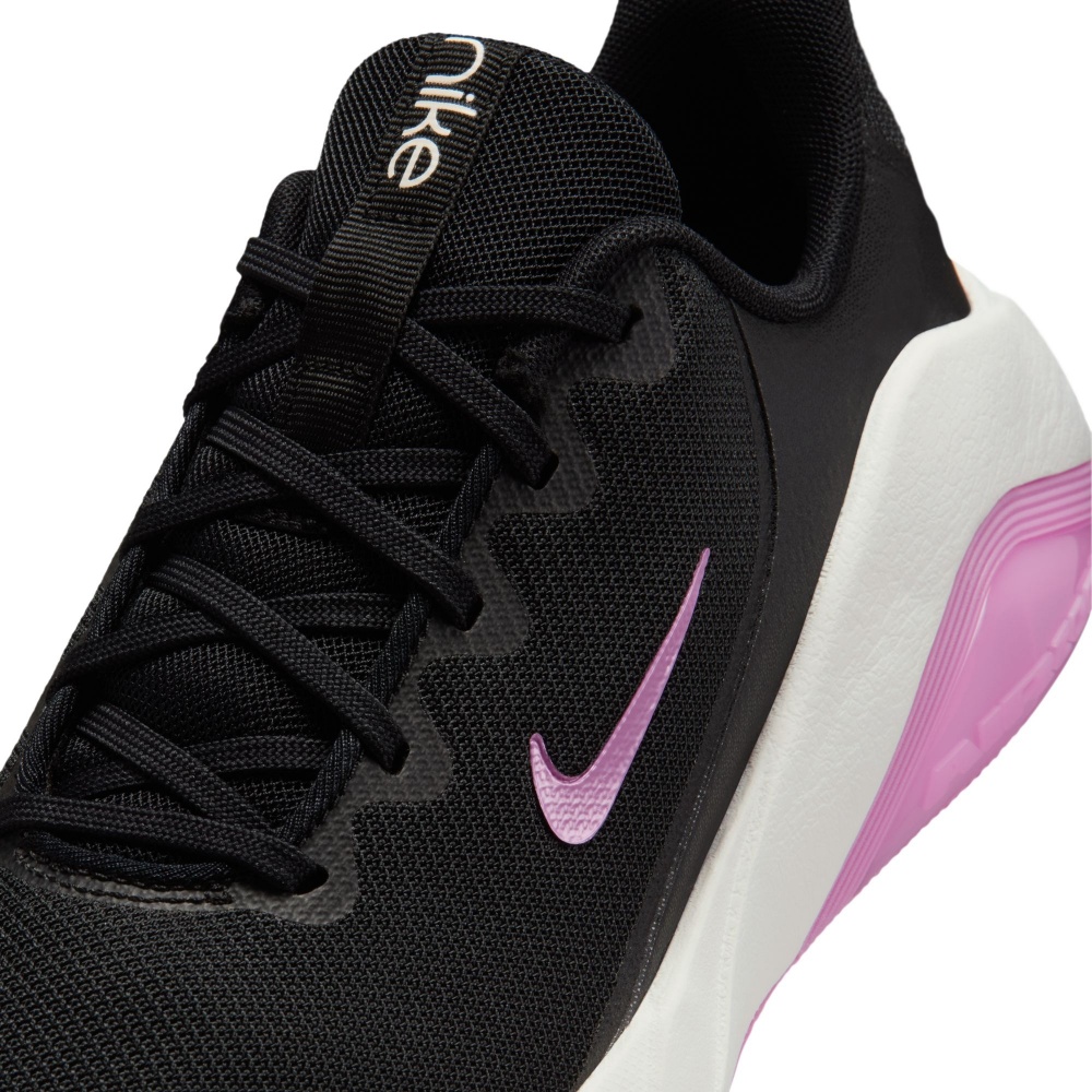 Кроссовки женские Nike Bella 7 FZ1689-007 р.39 черные