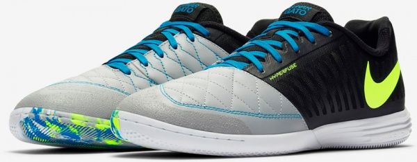 Бутсы Nike LUNARGATO II 580456-070 р. 10,5 черно-серый