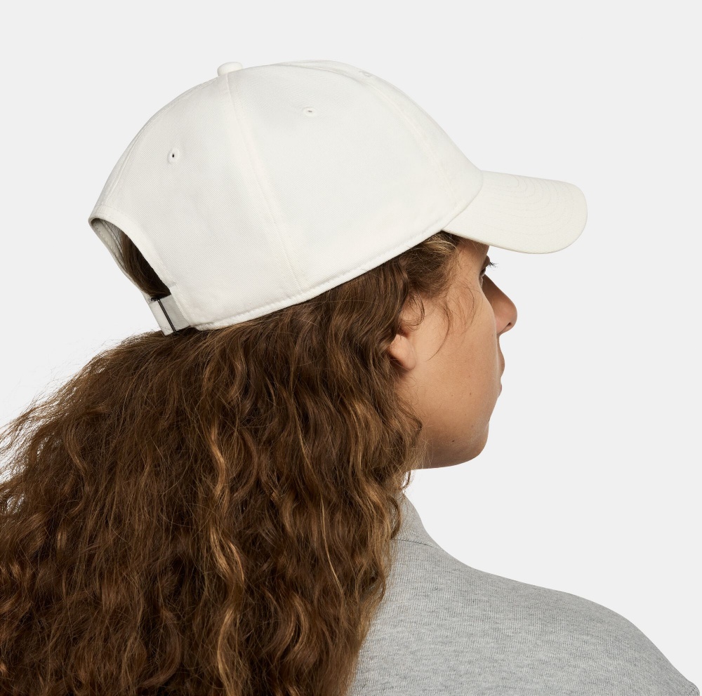 Кепка Nike U NK CLUB CAP U CB FUT WSH L FB5368-133 S-M бежевый