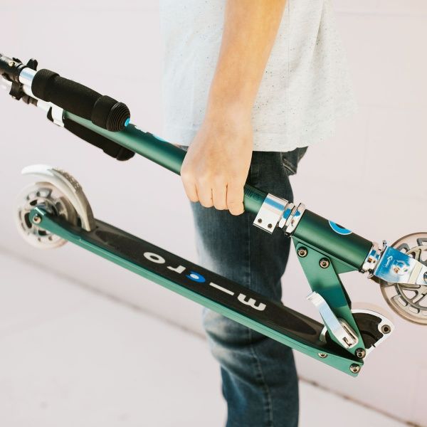 Самокат Micro Sprite LED зеленый 