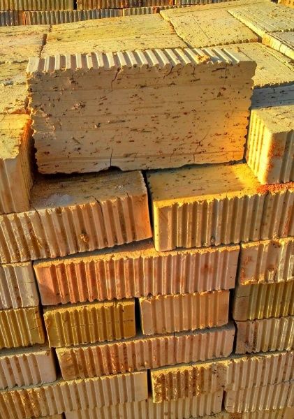 Кирпич рядовой полнотелый Синельниково М-125