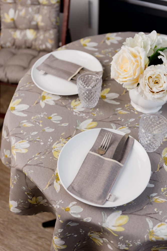 Чохол для приборів Магнолія тауп 10x24 см тауп