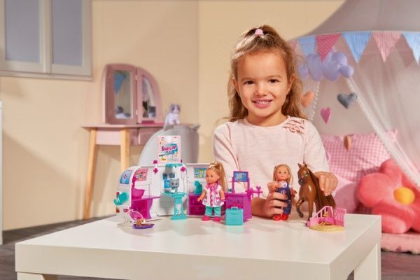 Кукла Simba Доктор Эви Лошадка с новорожденным жеребенком