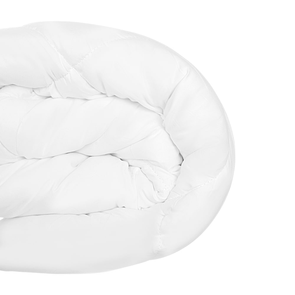 Одеяло демисезонное 200x220 см FAM' HOME белый