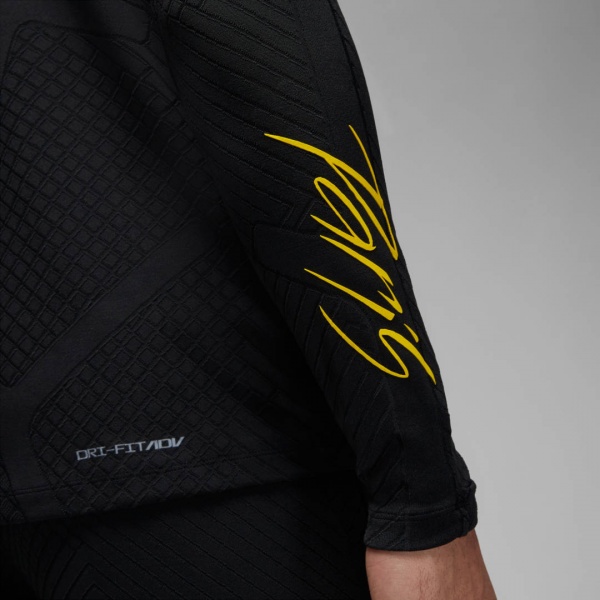 Джемпер Nike AIR JORDAN PSG M NK DFADV STRK ELT DRIL TP KKS 4TH DR4498-011 р. XL чорний