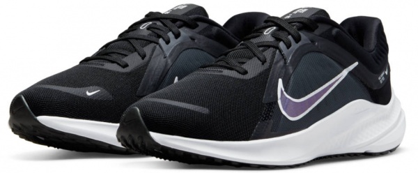 Кросівки Nike QUEST 5 DD9291-001 р.38,5 чорний
